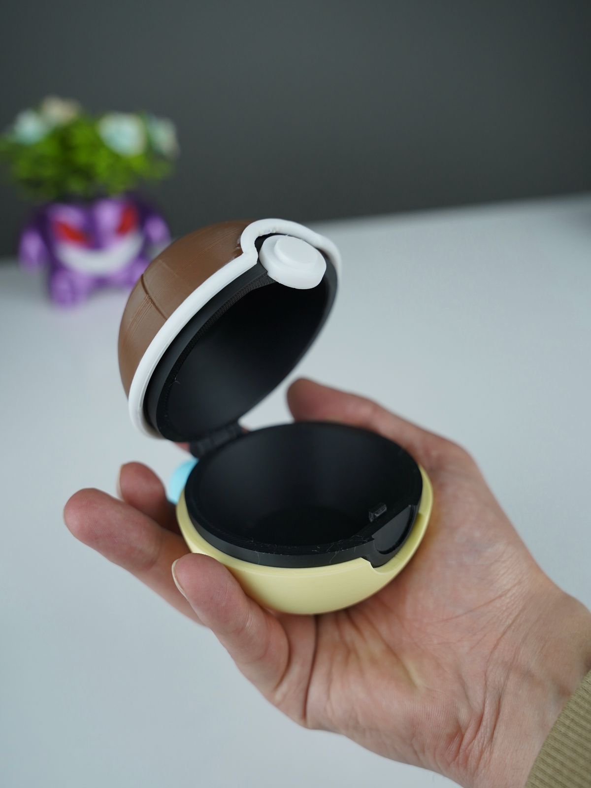 Squirtle Hinged Pokeball  - Multipart 3D STL Model — view 3