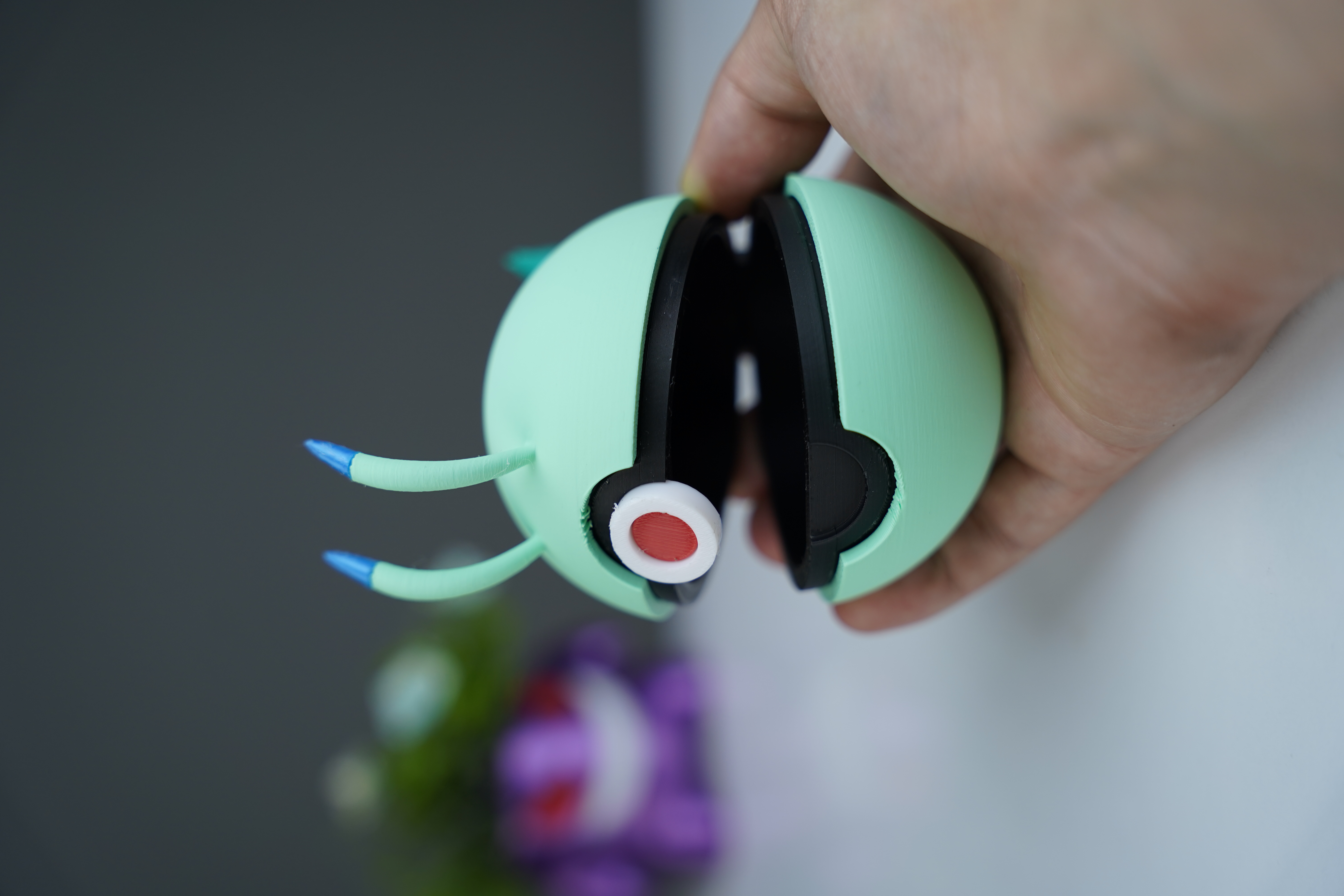 Hinged Celebi Pokeball - Multipart 3D STL Model — view 2