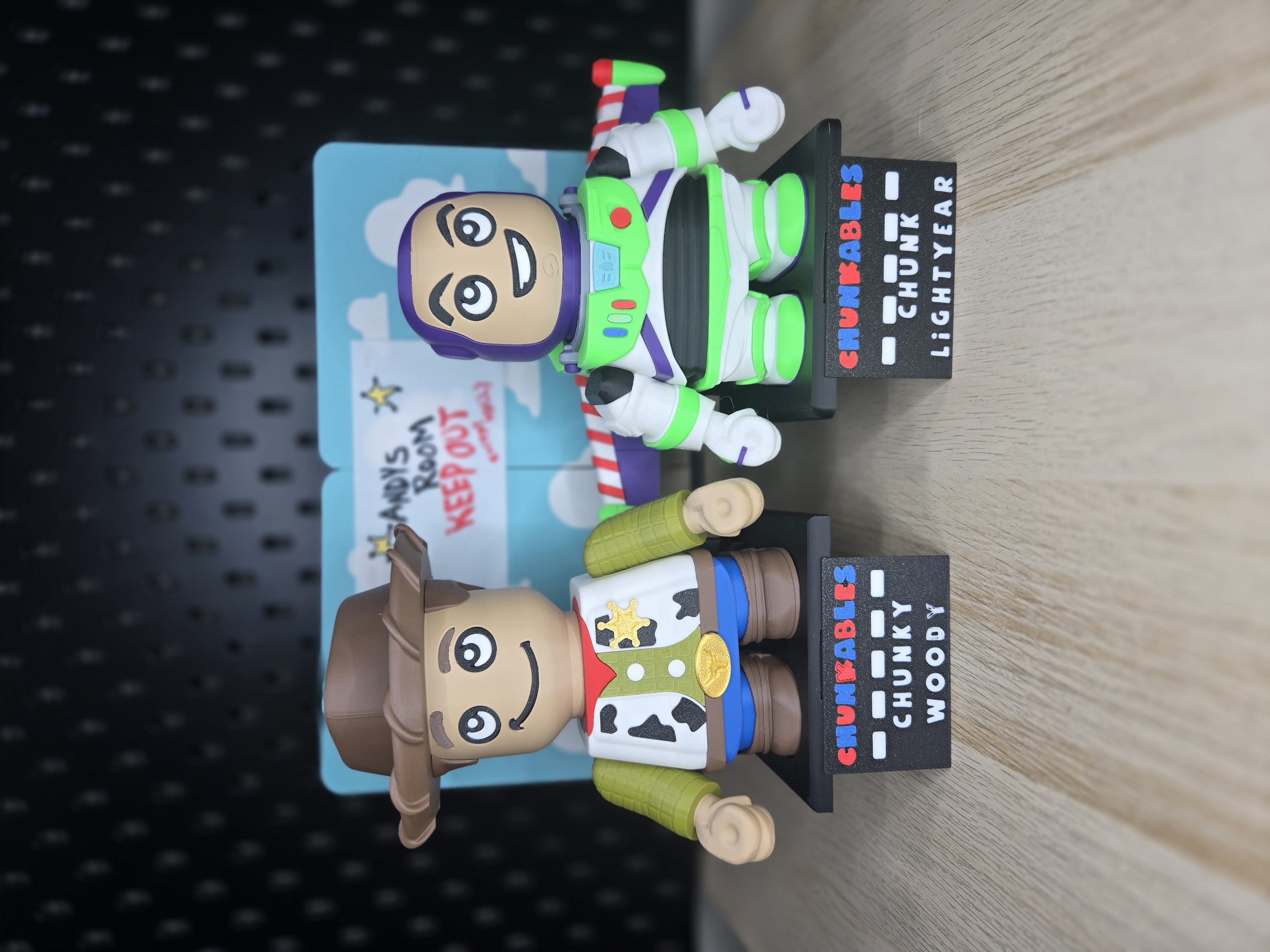 Chunky Woody and Chunk Lightyear Multicolor Backdrop 3D 3MF Model