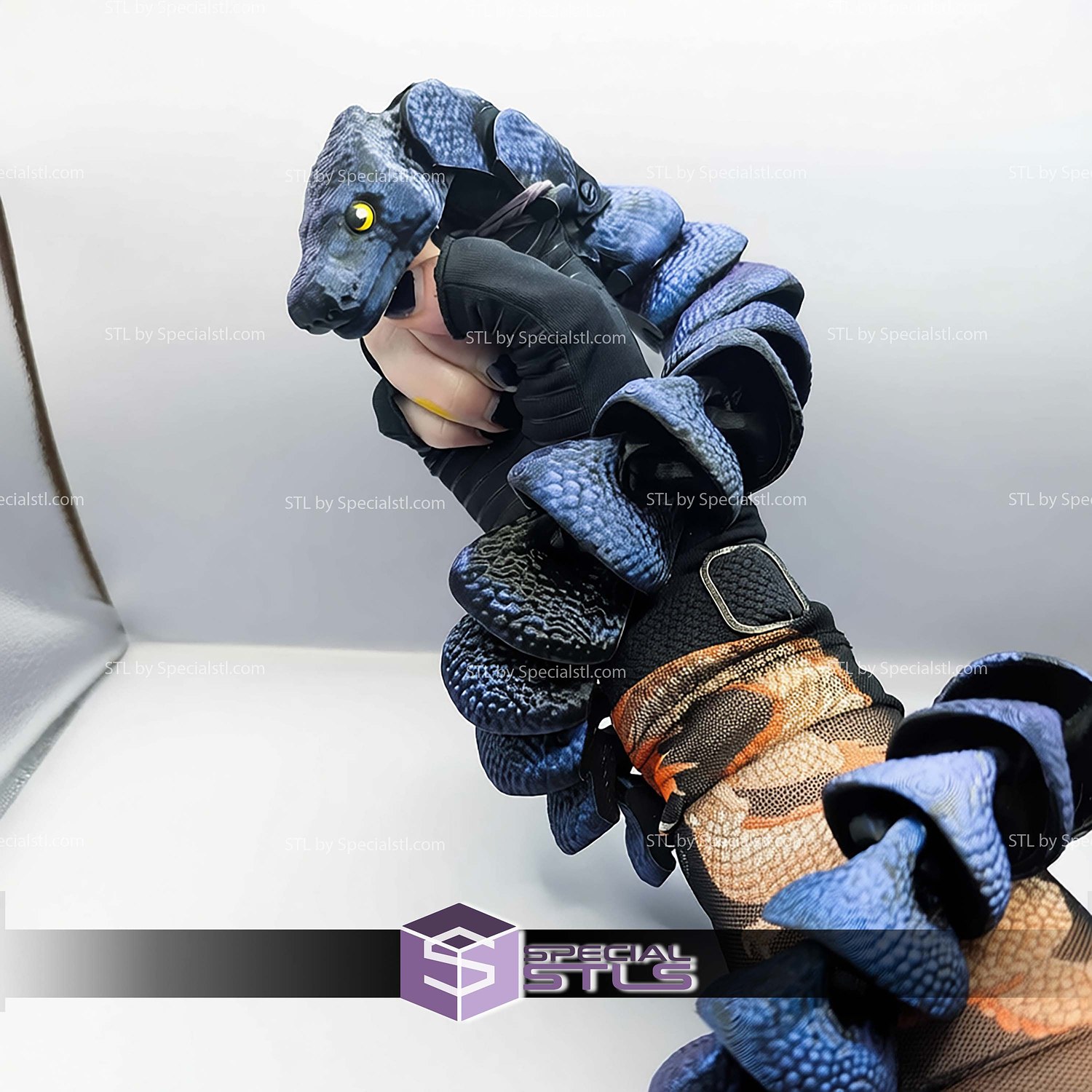 Super Basic STL Snake Finger and Shoulder Puppet 3D Model — view 2