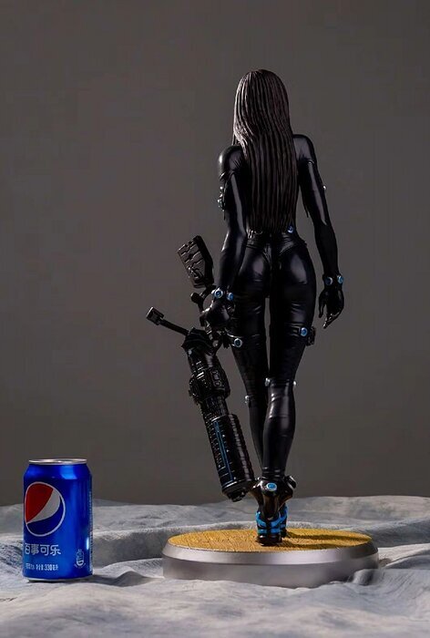 Gantz 3D Model statue of woman holding sword OBJ Model — view 3