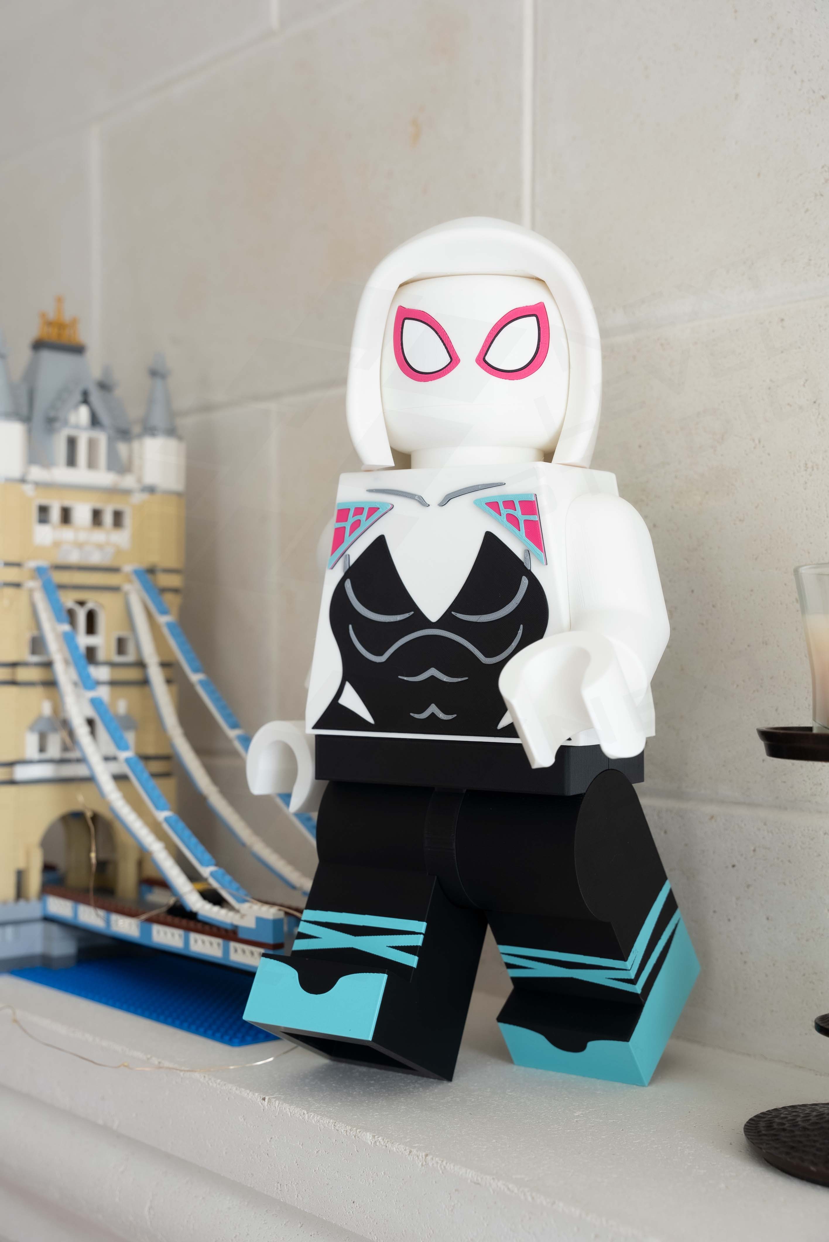 Spider Gwen Giant Minifigure (16") – Standalone Heroine! 3D STL Model