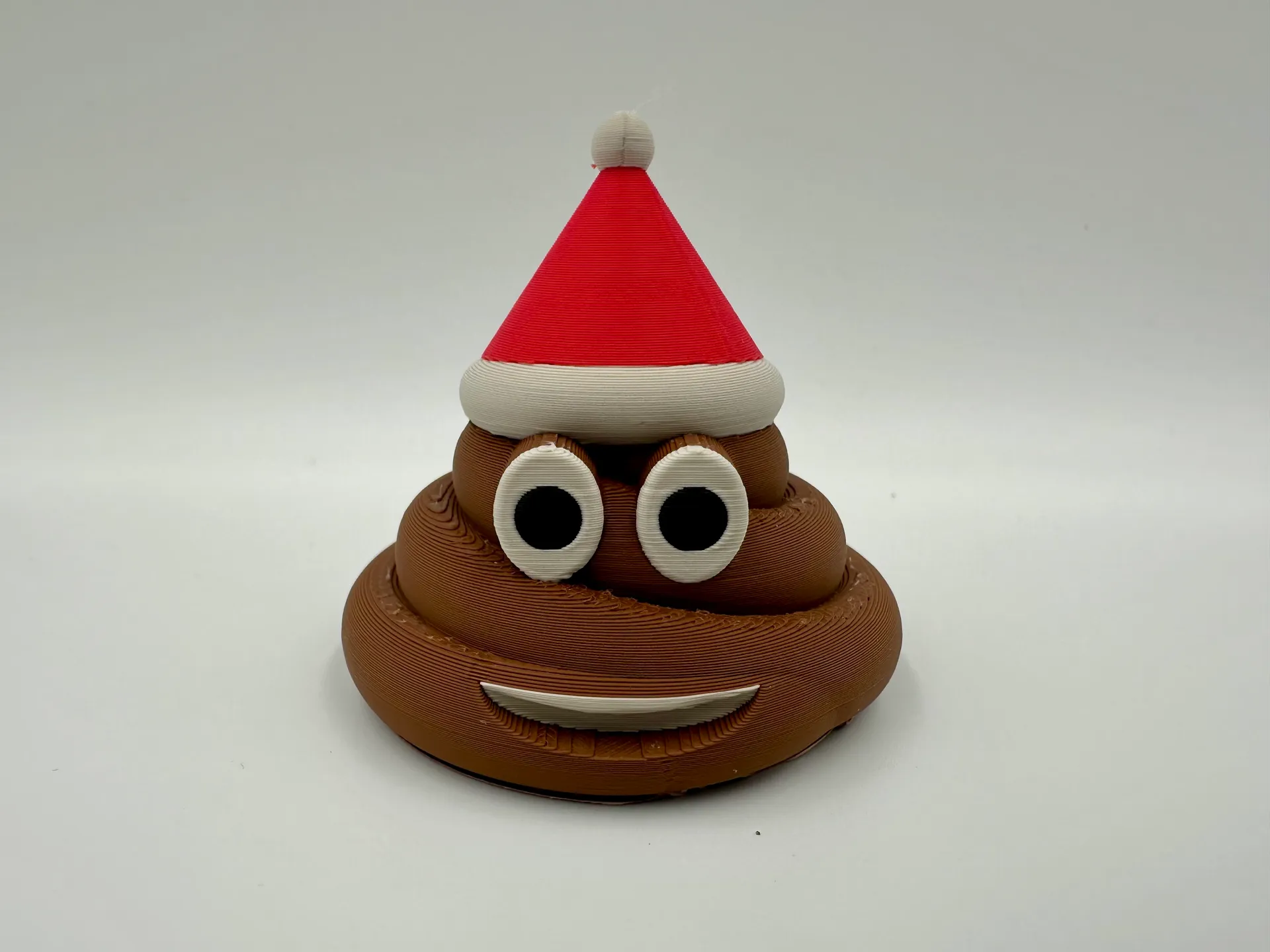 Christmas Poop Emoji 3D 3MF Model — view 2