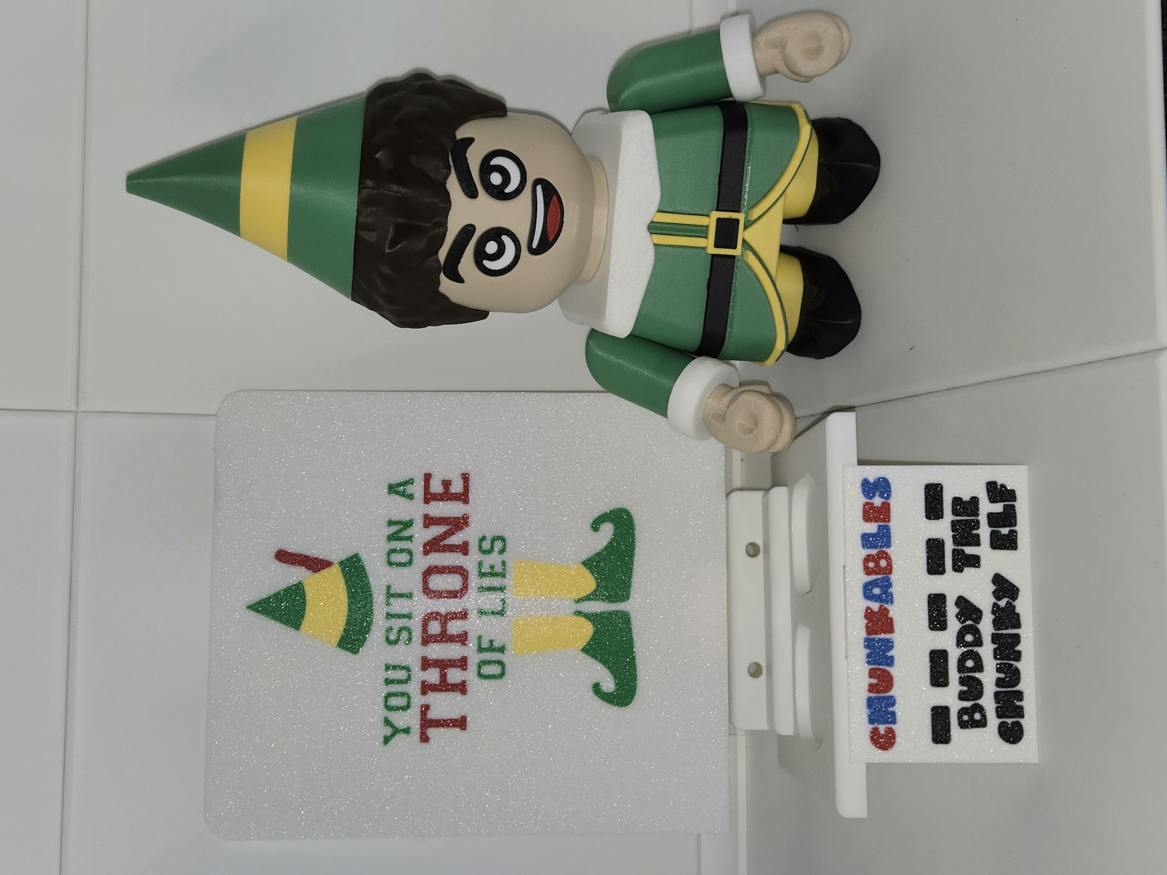 Buddy the Chunky Elf Multicolor Nameplates and Backer 3D 3MF Model