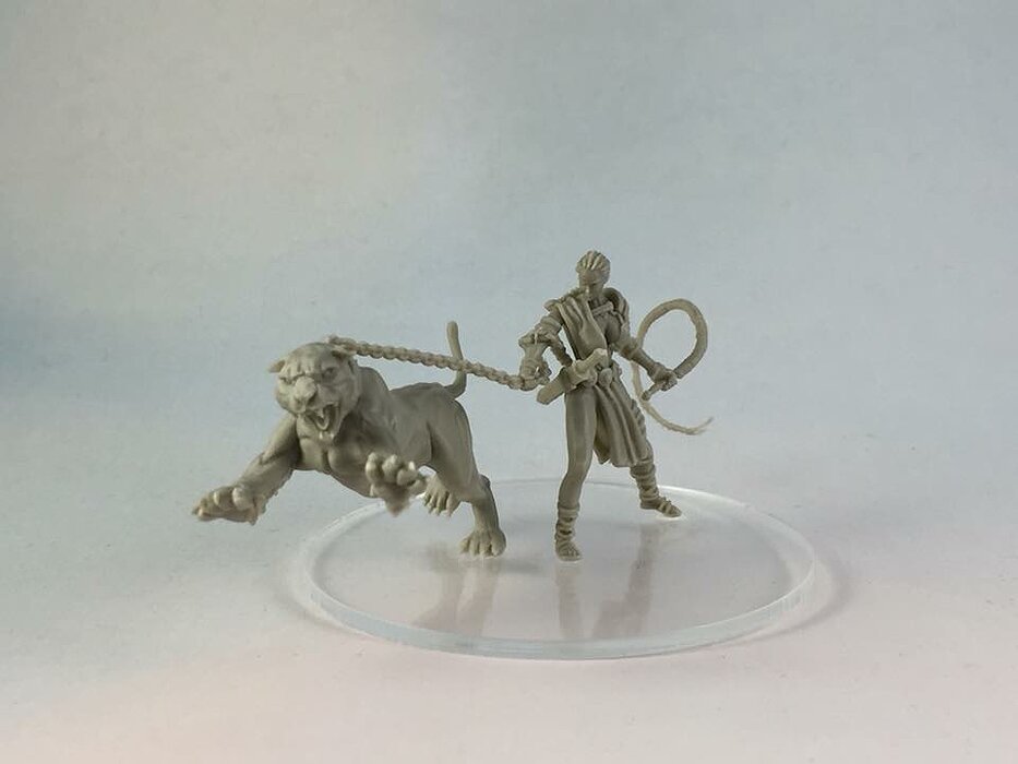 Lioness handler 35mm scale 3D STL Model — view 7