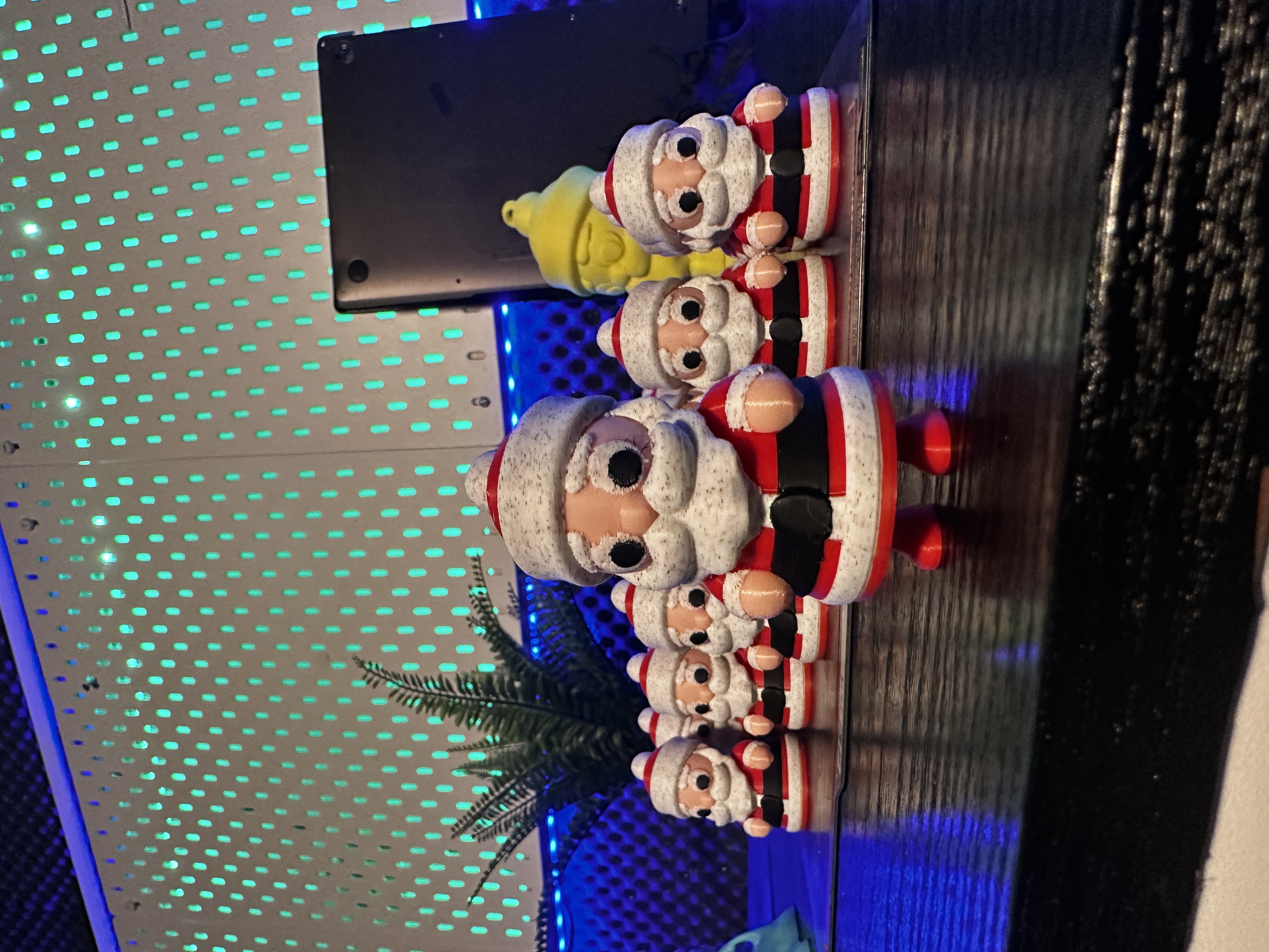 Dropdown Santa 3D STL Model — view 3