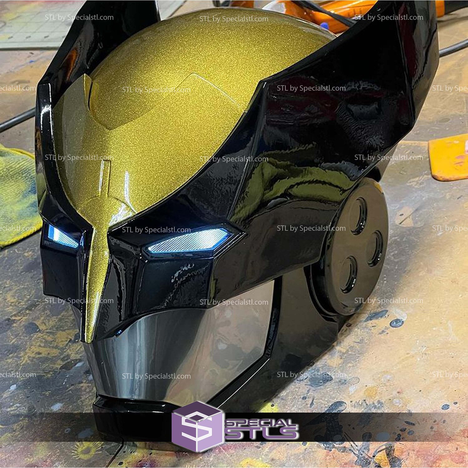 Cosplay STL Files Iron Wolverine Helmet 3D Model — view 2