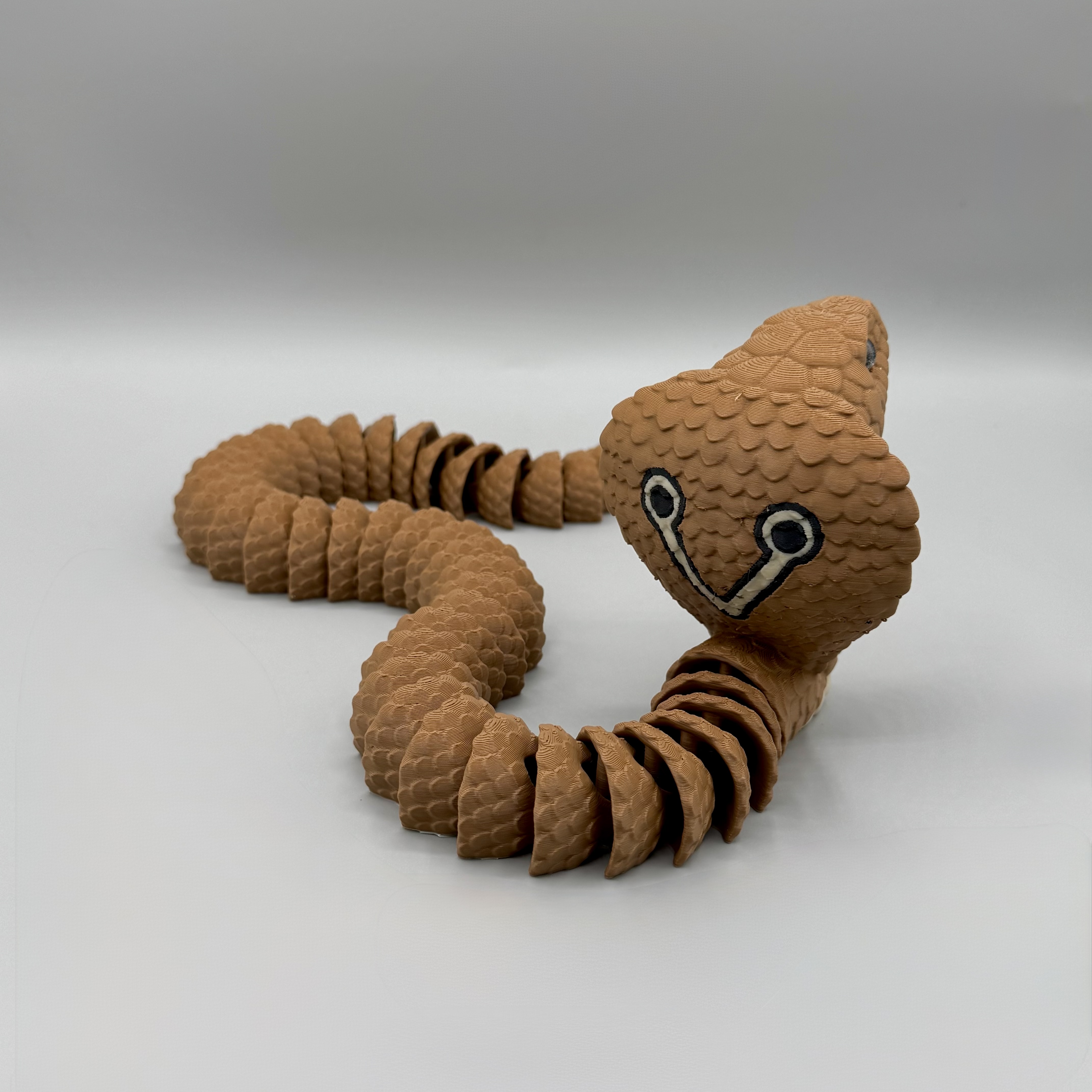 Articulated Cobra snake | Pre-Painted + Optional 8mm Glass Eye Version 3D STL Model — view 4