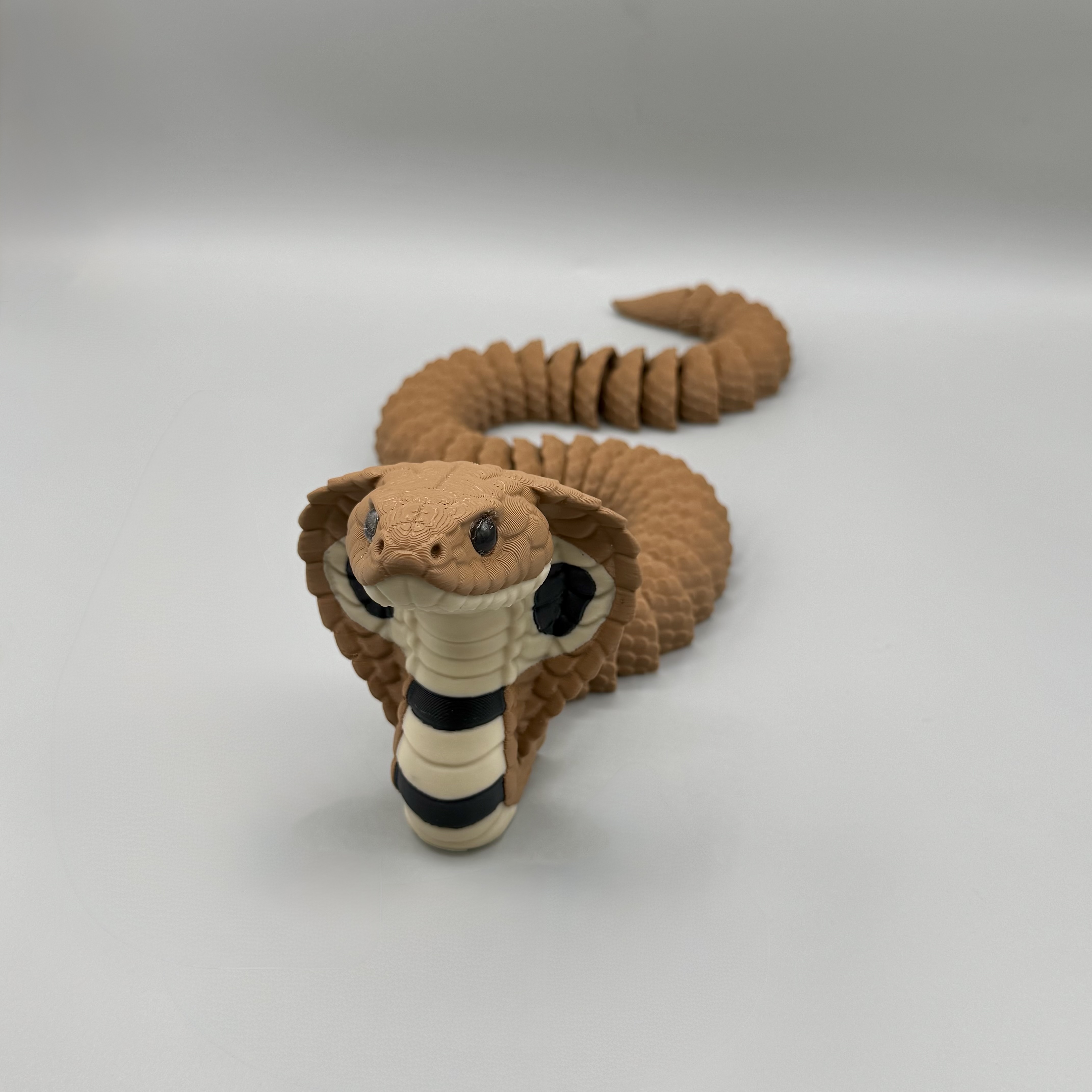 Articulated Cobra snake | Pre-Painted + Optional 8mm Glass Eye Version 3D STL Model — view 5