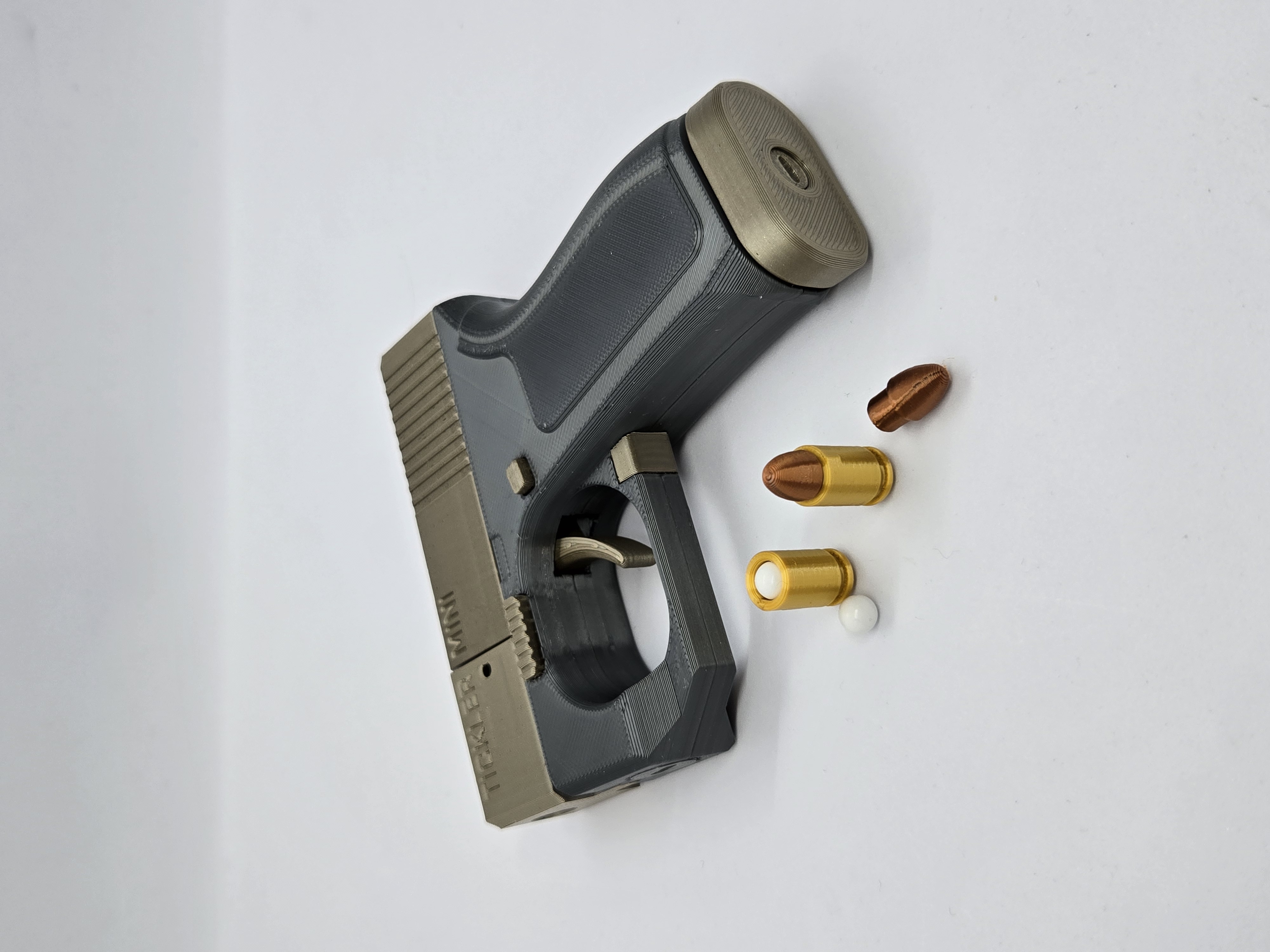 Tickler Mini — Shell-ejecting airsoft blaster 3D 3MF Model