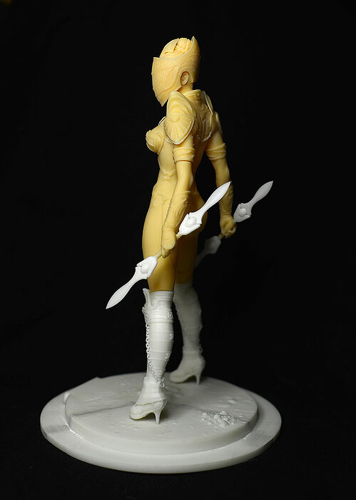 Bellona ready pose 3D STL Model — view 7