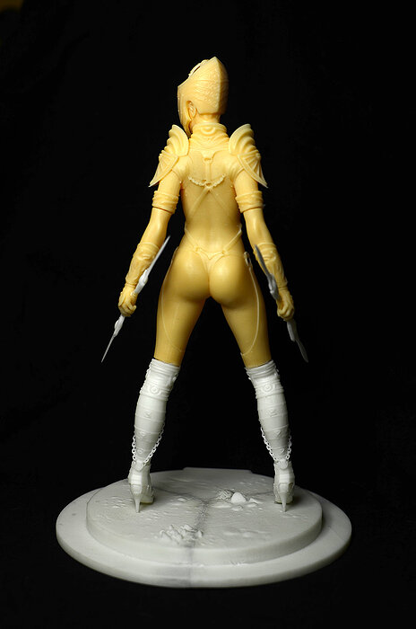 Bellona ready pose 3D STL Model — view 8